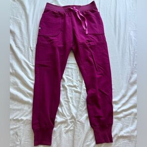 FIGS Scrub Bottom- Dark Magenta